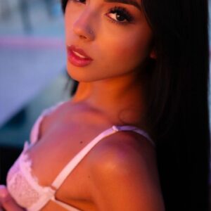 Estefy Modelo de Lujo en Ibiza